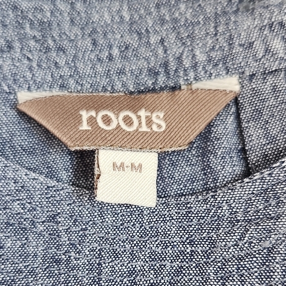 ROOTS 100% cotton round neckline pleated denim chambray shift tunic or dress - Picture 11 of 16